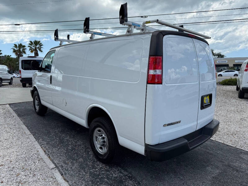 2023 Chevrolet Express 2500