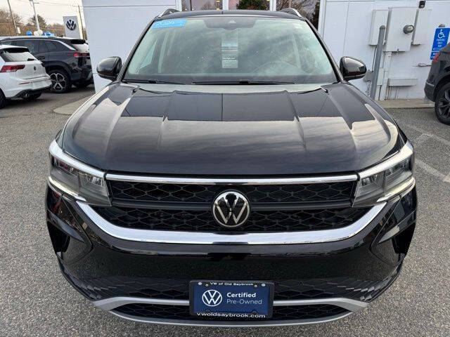 2024 Volkswagen Taos SE 4Motion