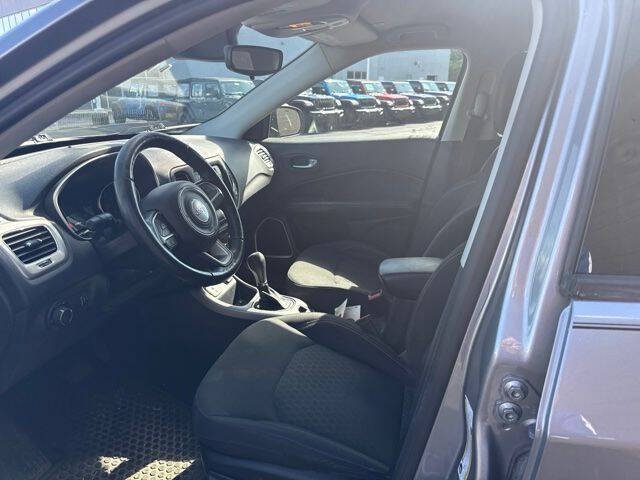 2017 Jeep Compass Sport