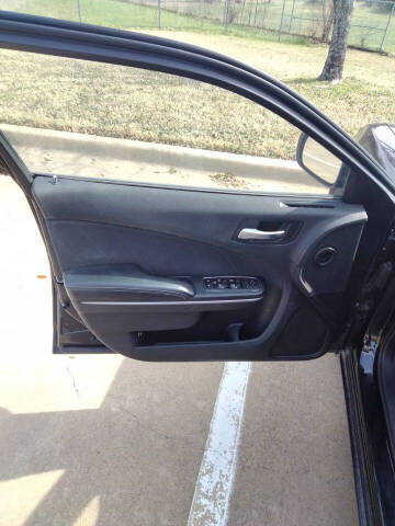 2019 Dodge Charger SXT