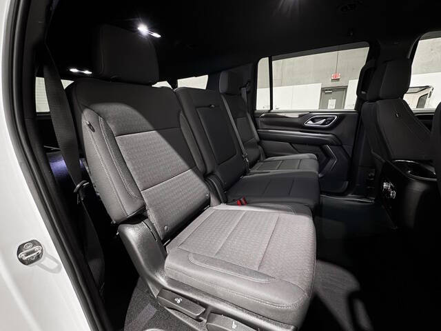 2022 GMC Yukon XL SLE