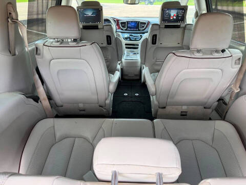 2017 Chrysler Pacifica Limited