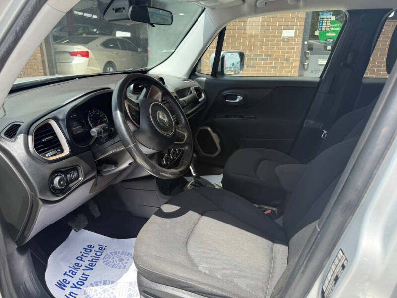 2017 Jeep Renegade Altitude