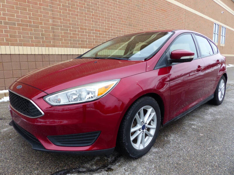 2016 Ford Focus SE's photo