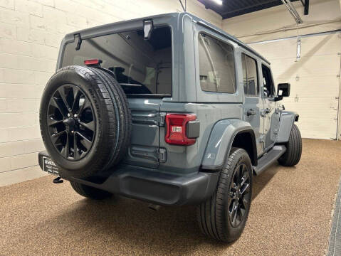 2025 Jeep Wrangler Sahara 4xe
