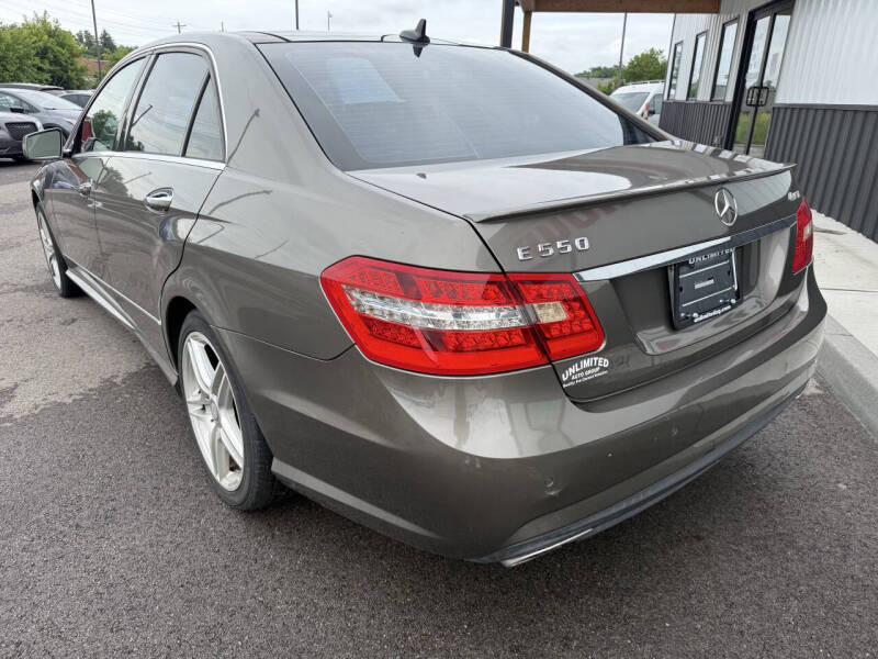 2011 Mercedes-Benz E-Class E 550 Luxury 4MATIC