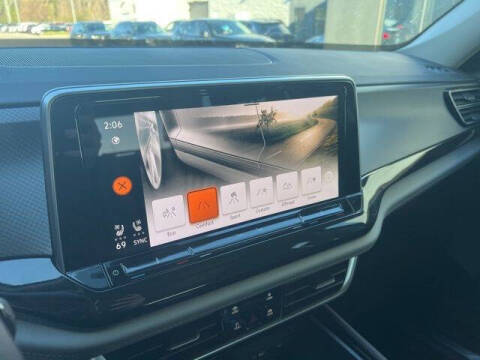 2025 Volkswagen Atlas Peak Edition 4Motion