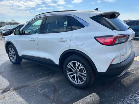 2022 Ford Escape SEL