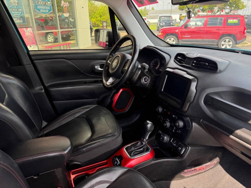 2020 Jeep Renegade Trailhawk