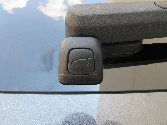 2023 Genesis GV70 2.5T Standard