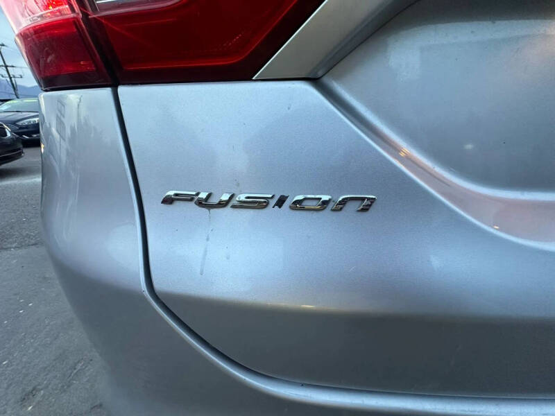2014 Ford Fusion S
