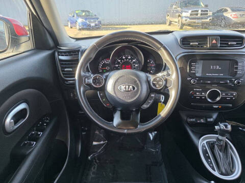 2017 Kia Soul +