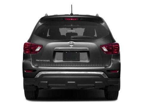 2017 Nissan Pathfinder S