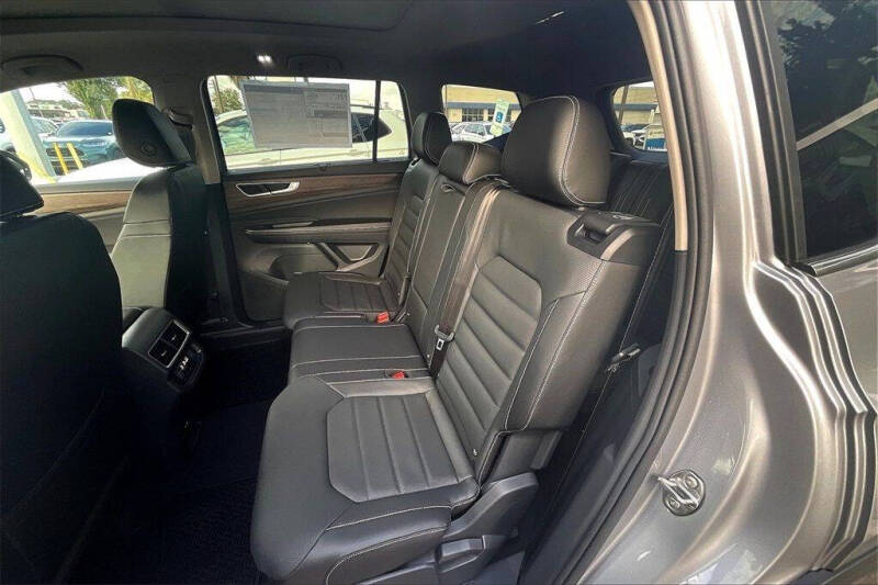 2025 Volkswagen Atlas SEL 4Motion