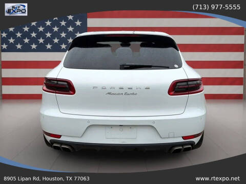 2015 Porsche Macan Turbo