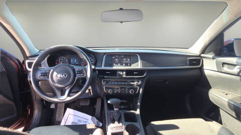 2018 Kia Optima LX