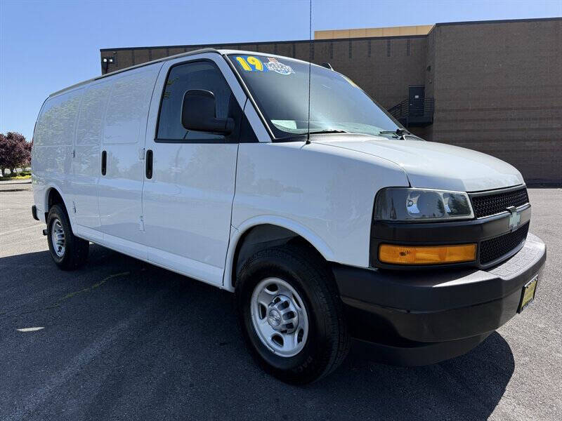 2019 Chevrolet Express 2500