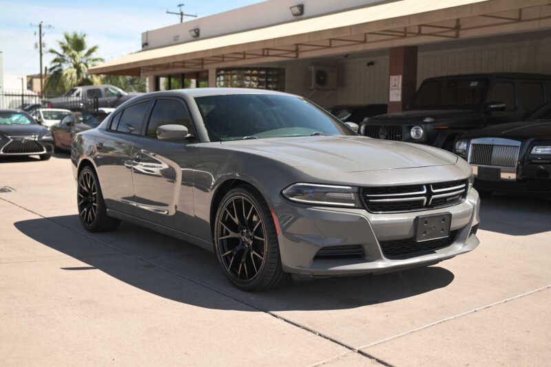 2017 Dodge Charger SE