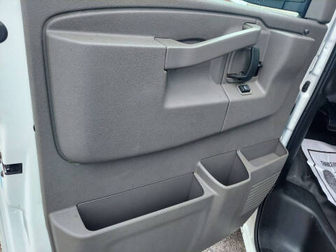 2021 Chevrolet Express 2500