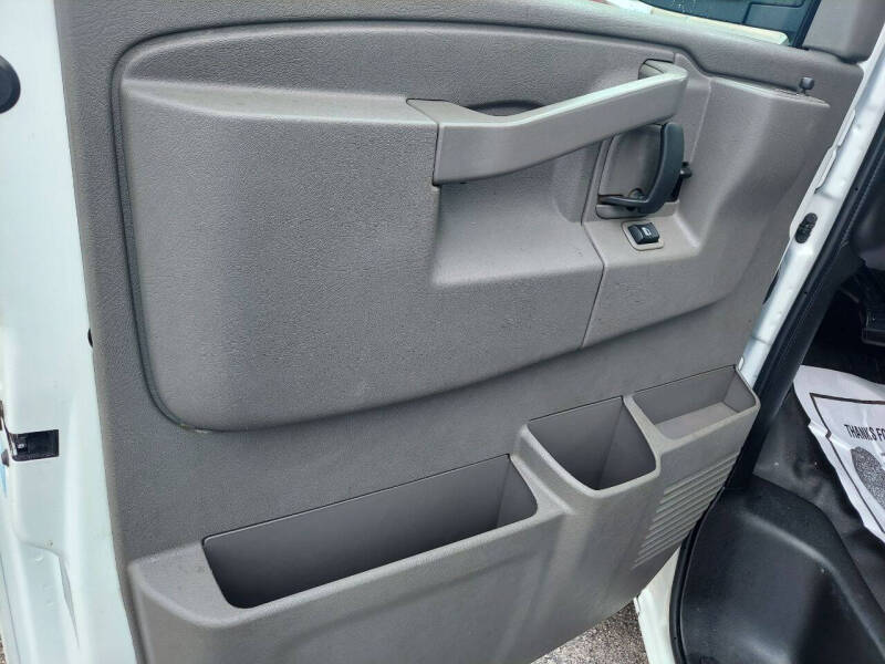 2021 Chevrolet Express 2500