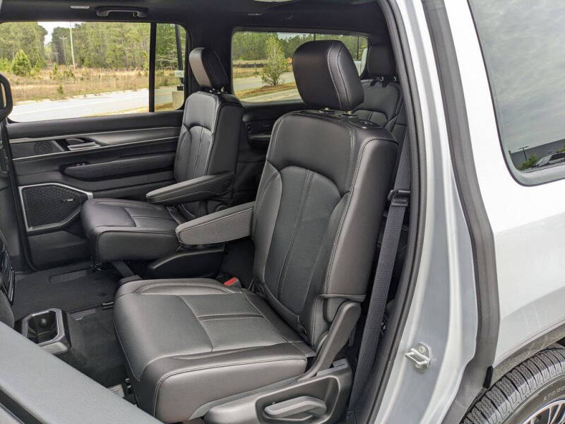 2026 Jeep Grand Wagoneer