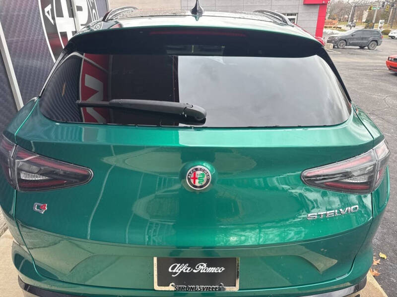 2025 Alfa Romeo Stelvio