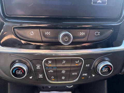 2019 Chevrolet Traverse LT Leather