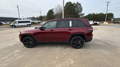 2024 Jeep Grand Cherokee Altitude