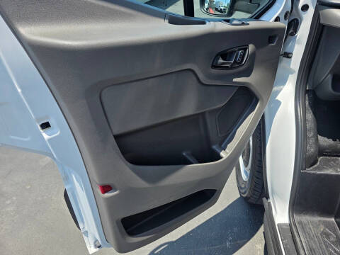 2023 Ford Transit 250