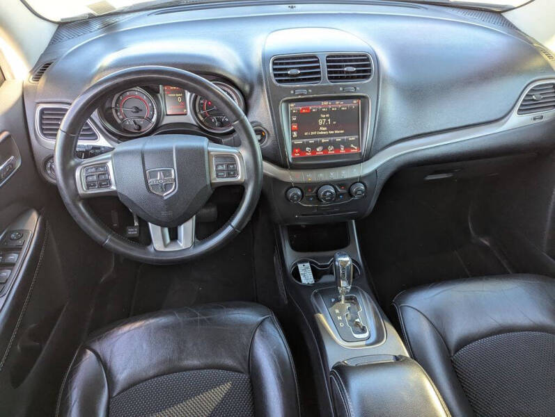 2017 Dodge Journey Crossroad