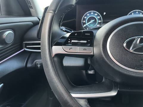 2023 Hyundai Elantra