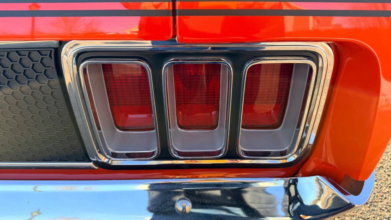 1970 Ford Mustang 32