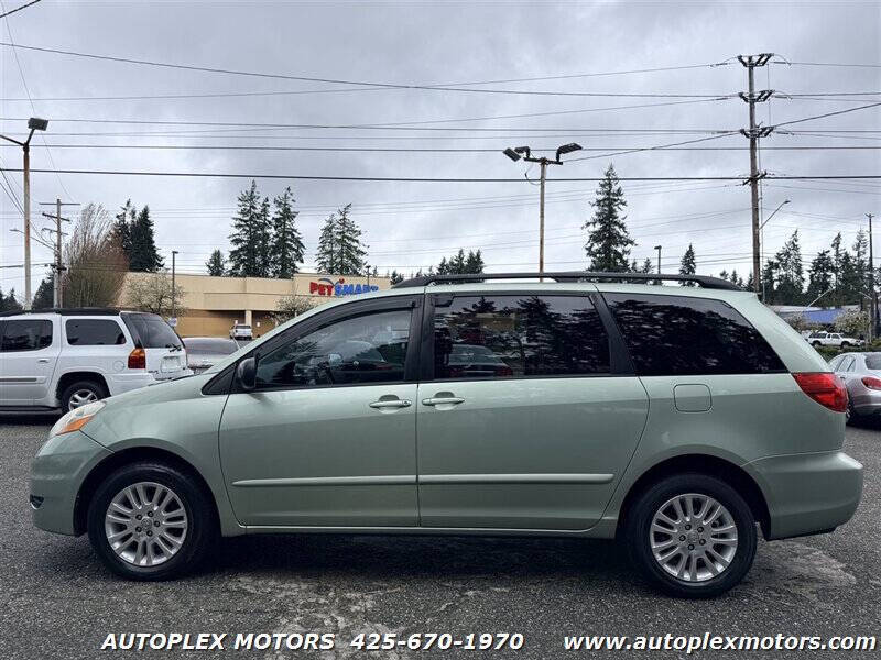 2008 Toyota Sienna LE 7-Passenger