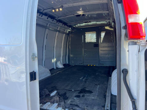 2017 Chevrolet Express 2500