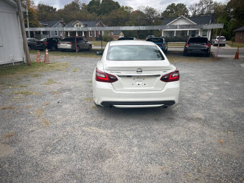 2017 Nissan Altima 2.5 SR