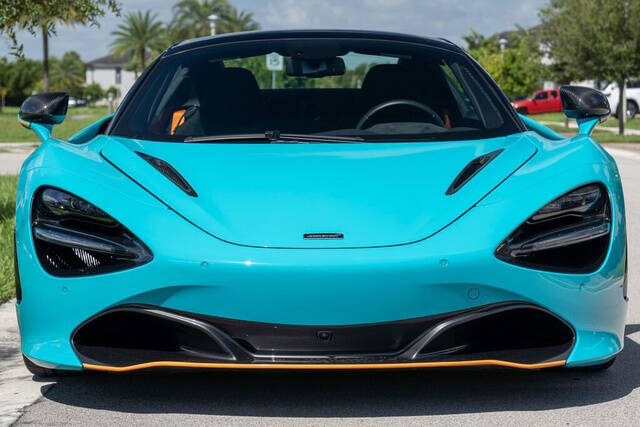 2022 McLaren 720S Spider
