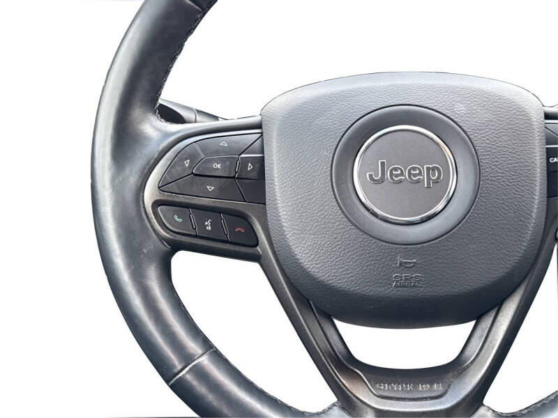 2020 Jeep Cherokee