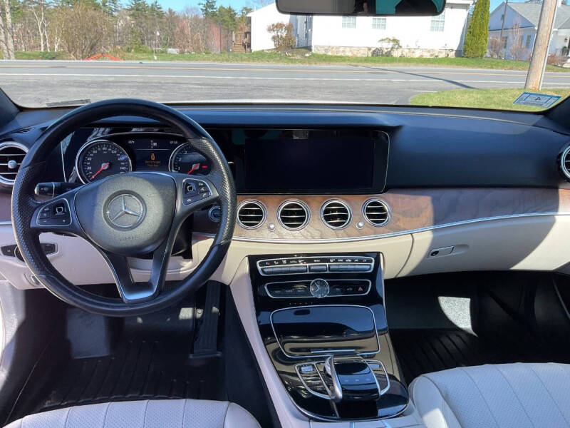 2017 Mercedes-Benz E-Class E 300 4MATIC