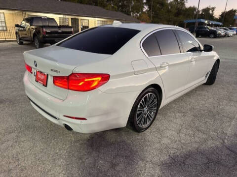2019 BMW 5 Series 530i