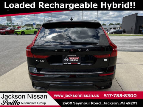 2022 Volvo XC60 Recharge T8 R-Design