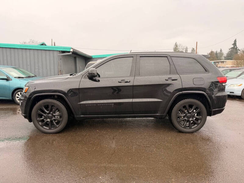 2020 Jeep Grand Cherokee Laredo