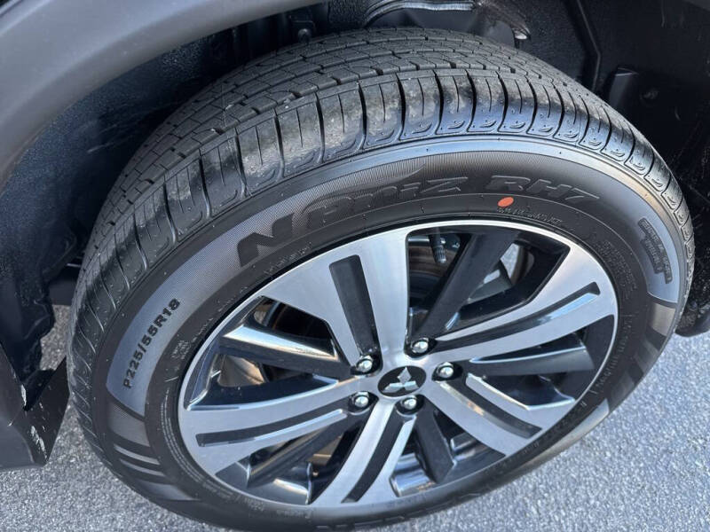 2026 Mitsubishi Outlander Sport ES