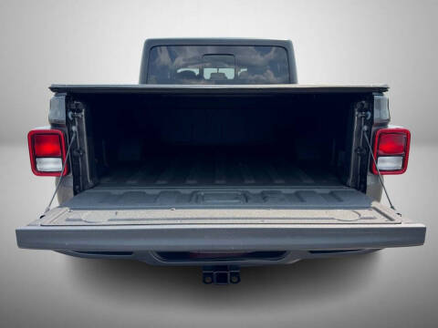 2023 Jeep Gladiator Willys