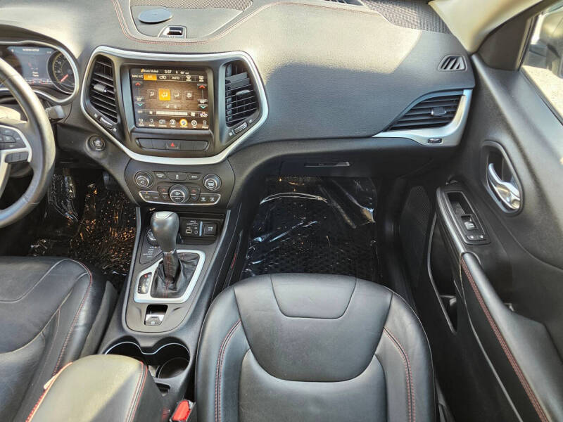 2014 Jeep Cherokee Trailhawk