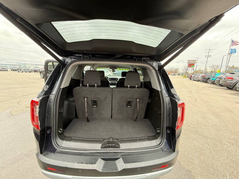 2022 GMC Acadia SLE