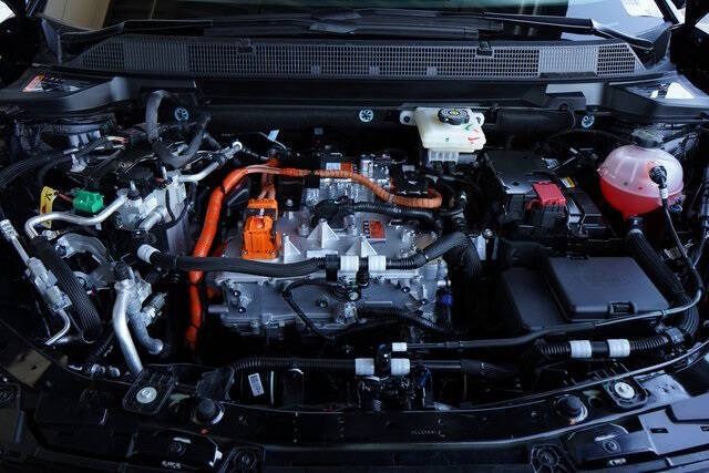 2025 Chevrolet Equinox EV LT 2