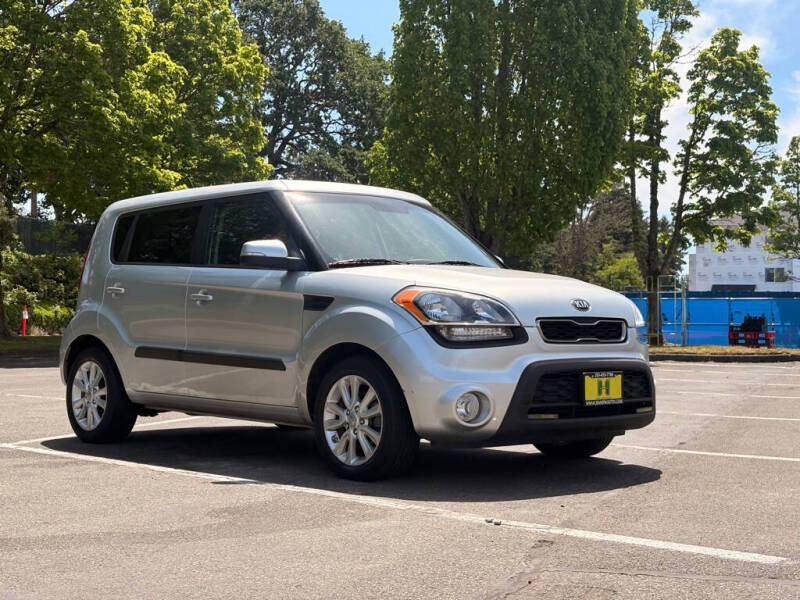 2013 Kia Soul +