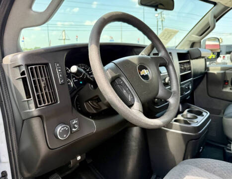 2018 Chevrolet Express 2500
