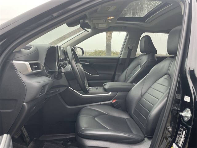 2023 Toyota Highlander XLE