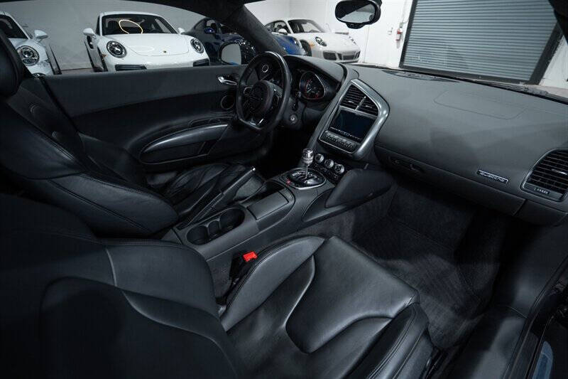 2011 Audi R8 5.2 quattro